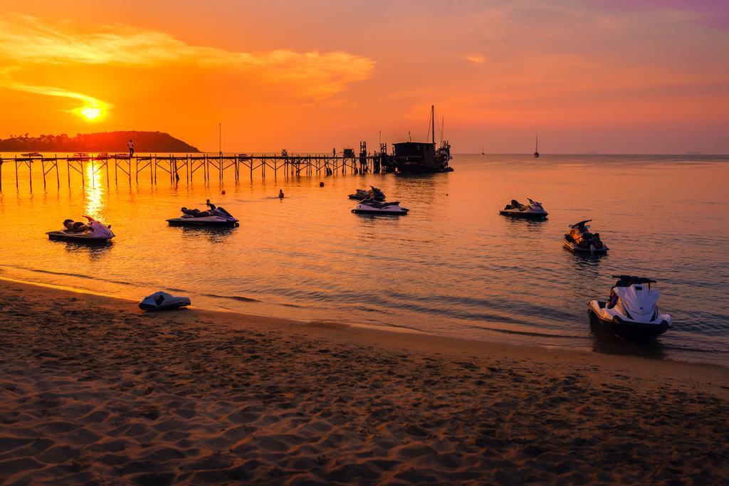 Samui Pier Beach Front & Resort Bangrak pláž Exteriér fotografie